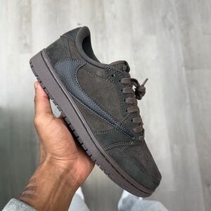 Men's Brown Suede Sneakers